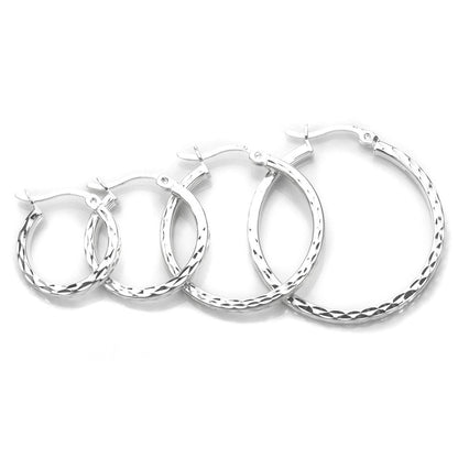 Boucles d'oreilles créoles carrées en argent sterling taille diamant