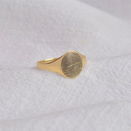 Chevalière personnalisée en or 9 carats avec empreinte digitale