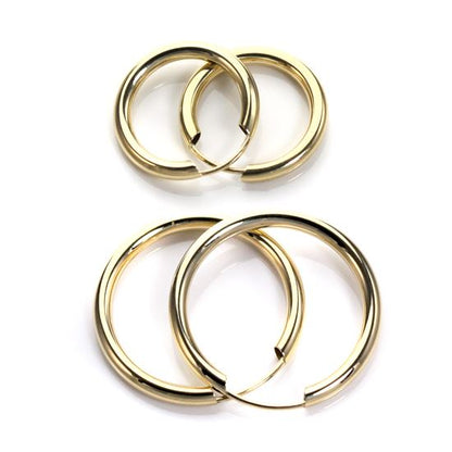 Boucles d'oreilles créoles en or jaune 9 carats
