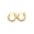 Boucles d'oreilles créoles unies en or jaune 9 carats