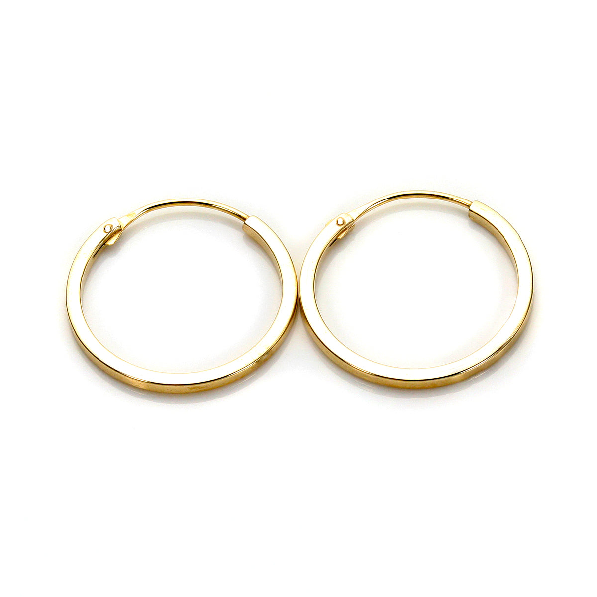 Boucles d'oreilles créoles en or jaune 9 carats