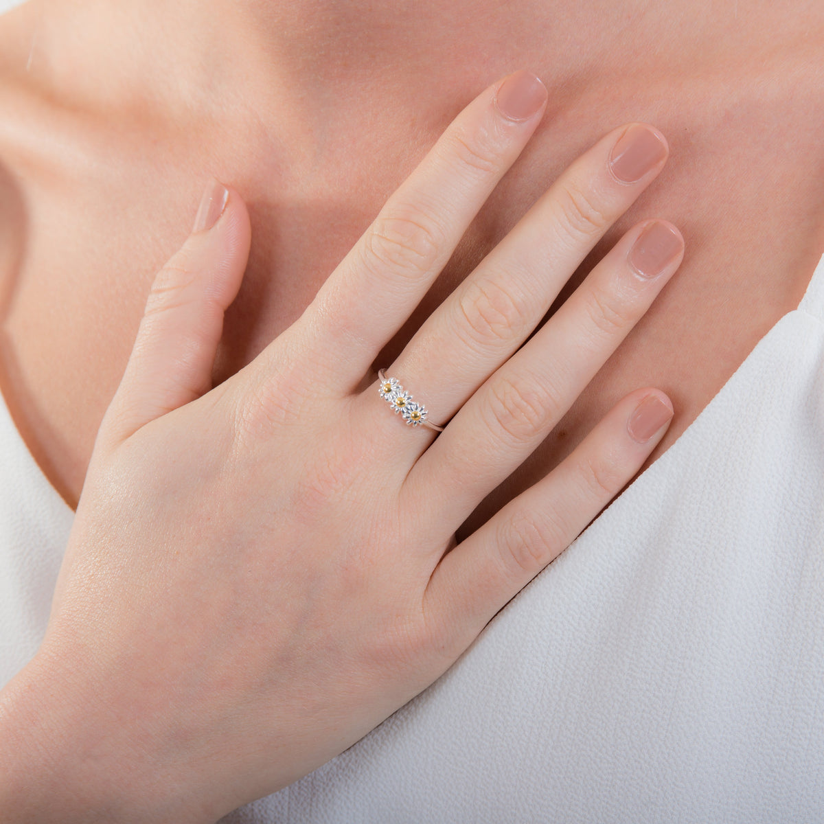Bague réglable triple marguerite en argent sterling plaqué or