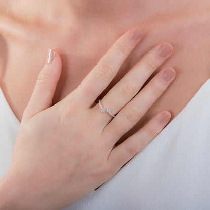 Bague ajustable en argent sterling avec croix en cristal CZ