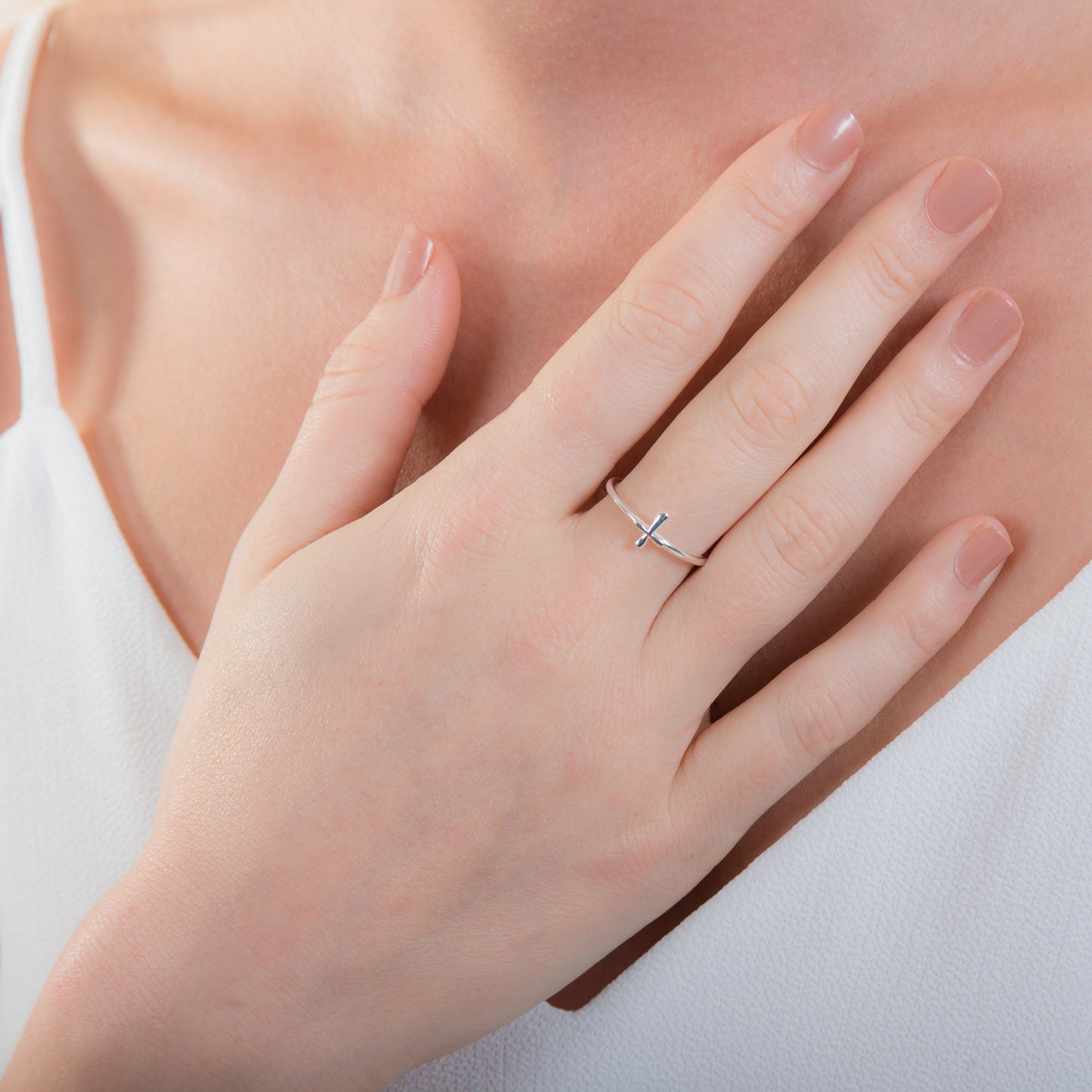 Bague ajustable en argent sterling avec croix