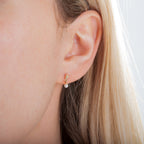 Boucles d'oreilles pendantes en or 9 carats avec petites boules et perles d'eau douce