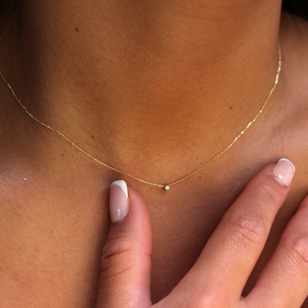 Collier en or 9 carats avec diamants de 0,03 carat, 40 cm