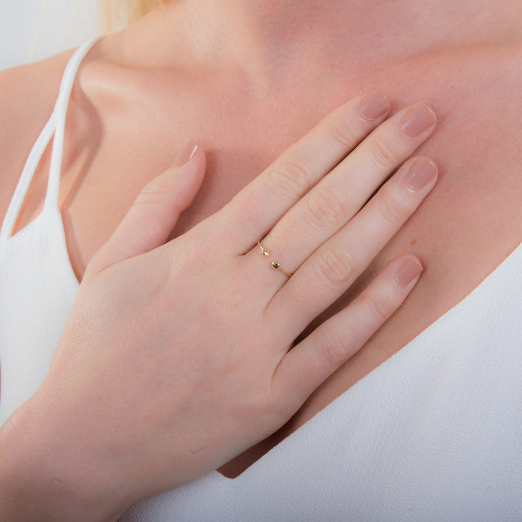 Bague ouverte réglable en or jaune 9 carats avec double pépite