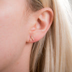 Boucles d'oreilles à tige en or 9 carats en forme de bréchet