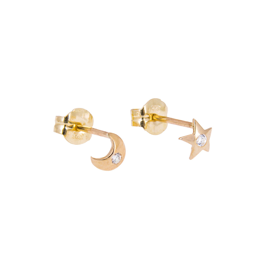 Boucles d'oreilles à tige en or 9 carats avec zircones cubiques transparents et étoile et lune