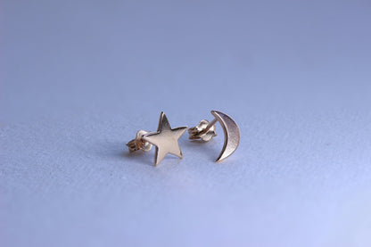 Boucles d'oreilles à tige en argent sterling plaqué or rose, lune et étoile