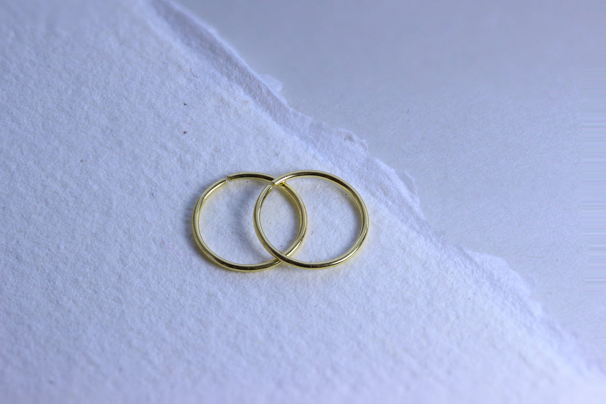 Boucles d'oreilles créoles en argent sterling plaqué or de 9 mm