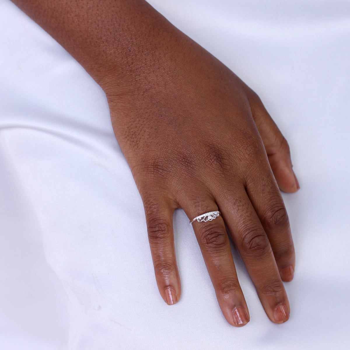 Bague réglable en argent sterling avec couronne diadème et zircone cubique transparent