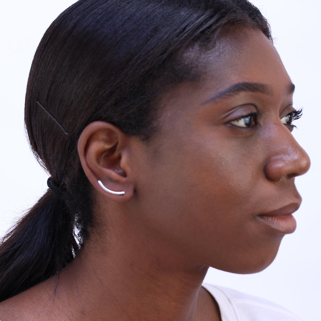 Boucles d'oreilles grimpantes à longue barre en argent sterling