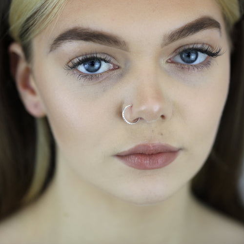 Anneau de nez en argent sterling avec diamant taillé