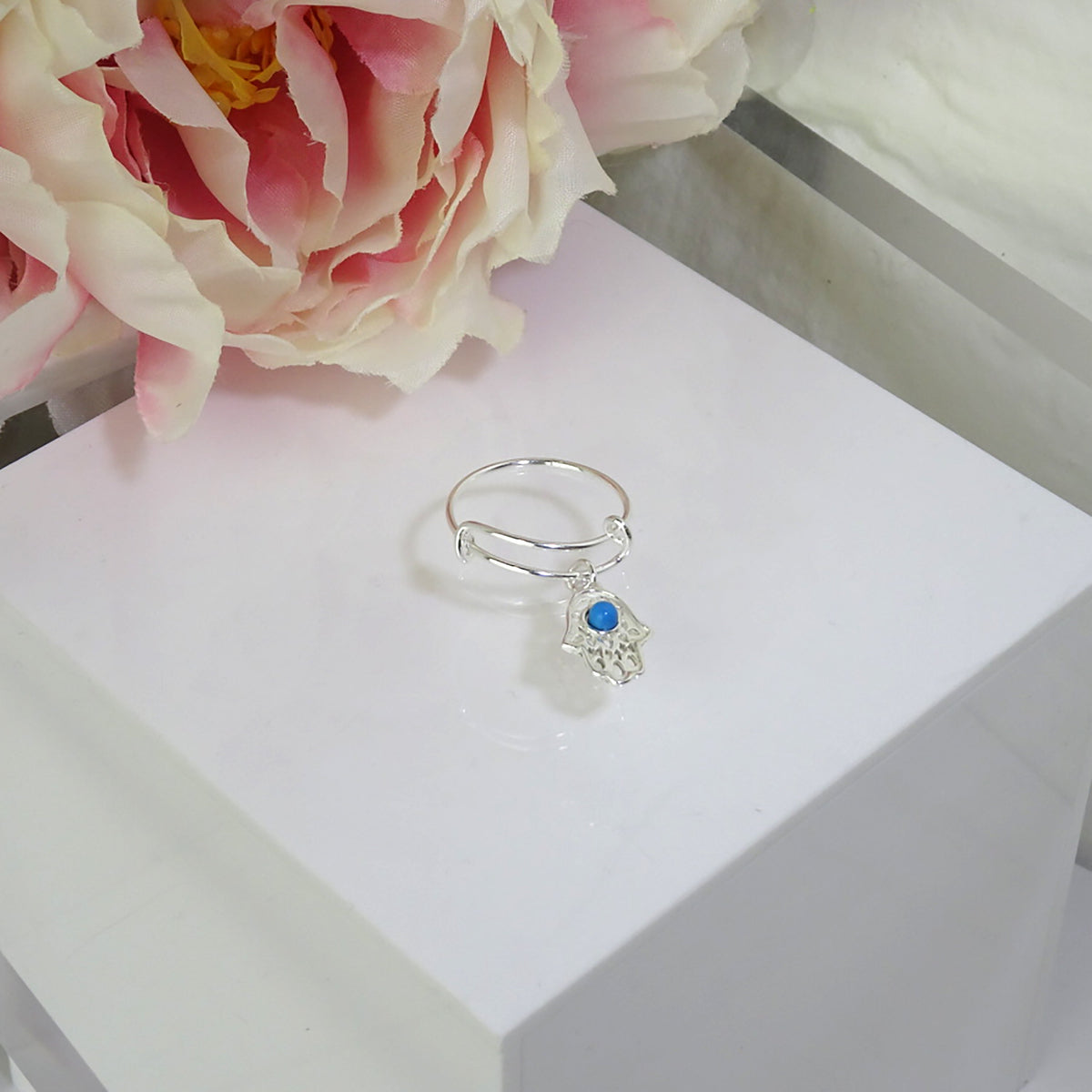 Bague réglable en argent sterling avec perle bleue en forme de main de Fatima
