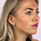 Clous d'oreilles en argent sterling en forme de renne et de sapin de Noël