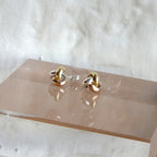 Boucles d'oreilles à tige en argent sterling plaqué or tricolore avec nœud