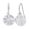 Boucles d'oreilles pendantes en argent sterling avec disque rond martelé
