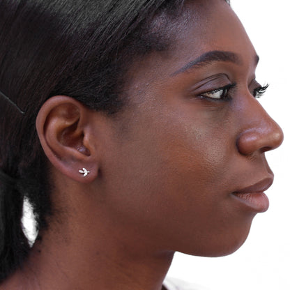 Boucles d'oreilles à tige en argent sterling en forme de feuille mignonne