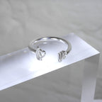 Bague ajustable ouverte LOVE en argent sterling