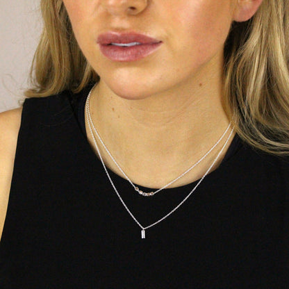 Collier en argent sterling à double couche et cube de 40 cm