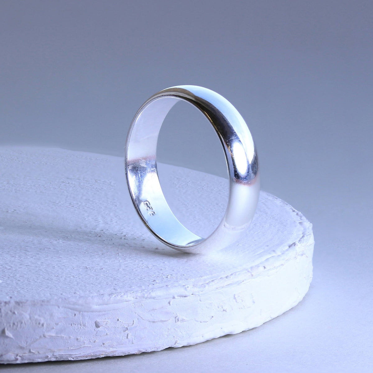 Alliance en argent sterling, épaisse de 6 mm, en forme de D – Tailles 48 à 69