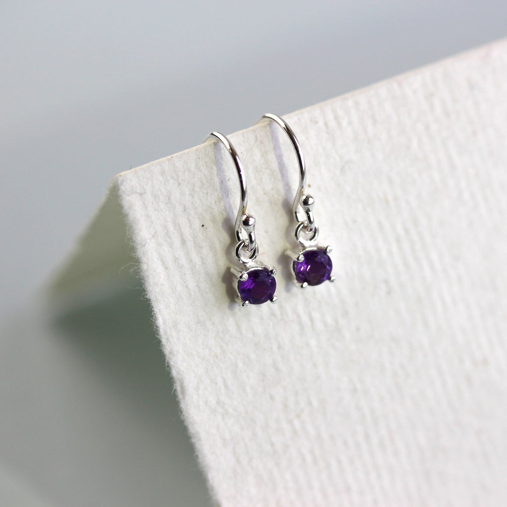 Boucles d'oreilles pendantes en argent sterling avec améthyste et zircone cubique, pierre de naissance de février