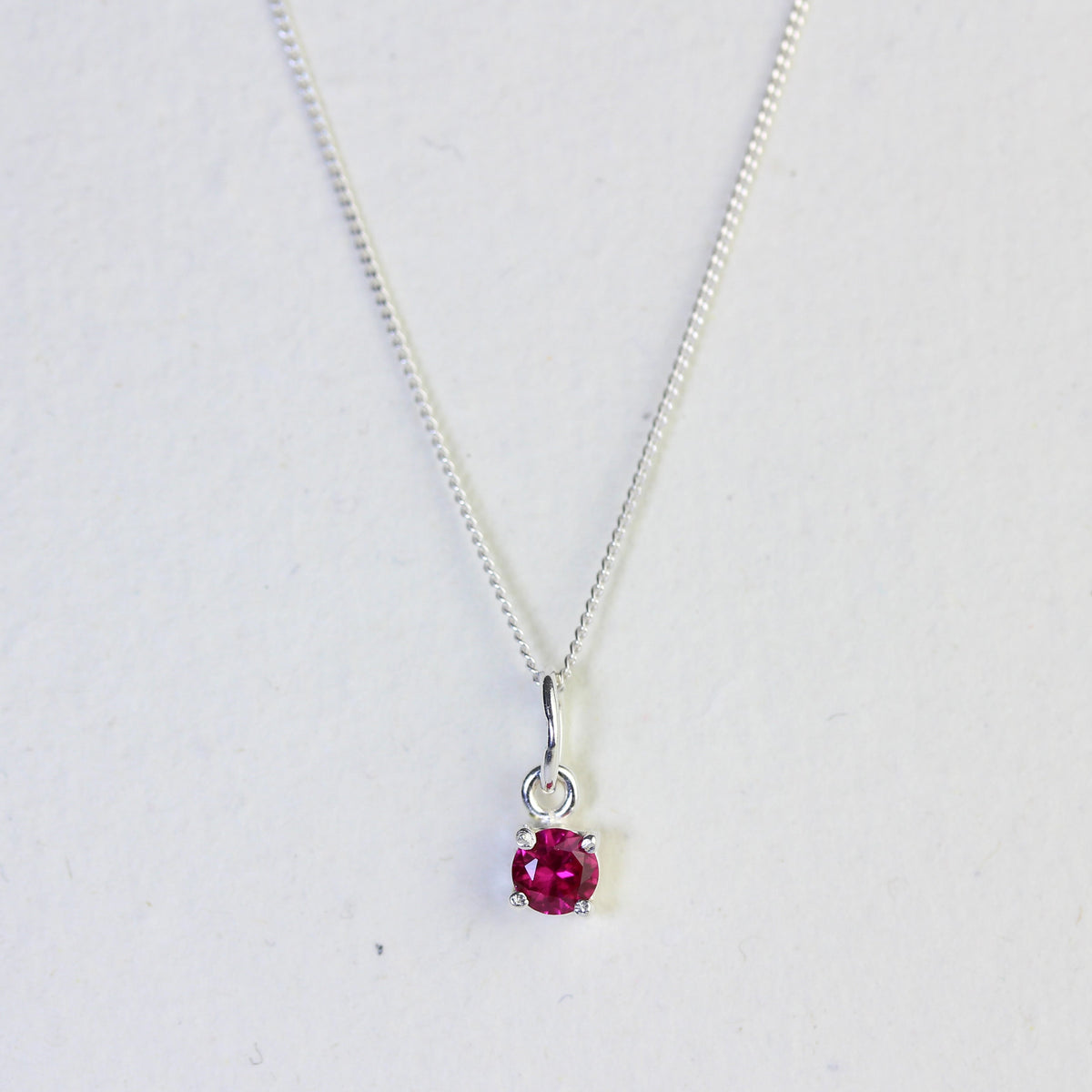 Collier en argent sterling avec pierre de naissance de juillet et rubis CZ - 35 à 81 cm
