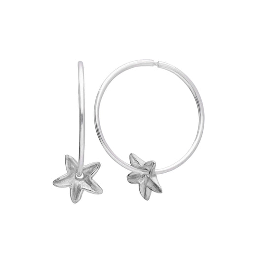 Boucles d'oreilles créoles en argent sterling de 18 mm avec breloques en forme de fleur de lys