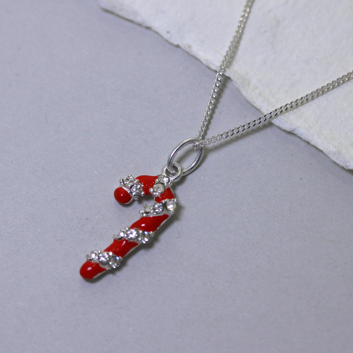 Collier en argent sterling avec zircones cubiques rouges et cannes de bonbon - 35 à 81 cm