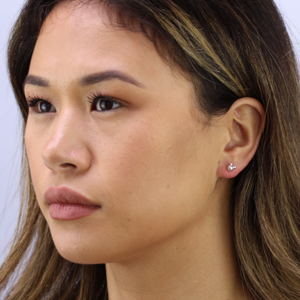 Boucles d'oreilles à tige en argent sterling en forme de tête de souris et de ballon