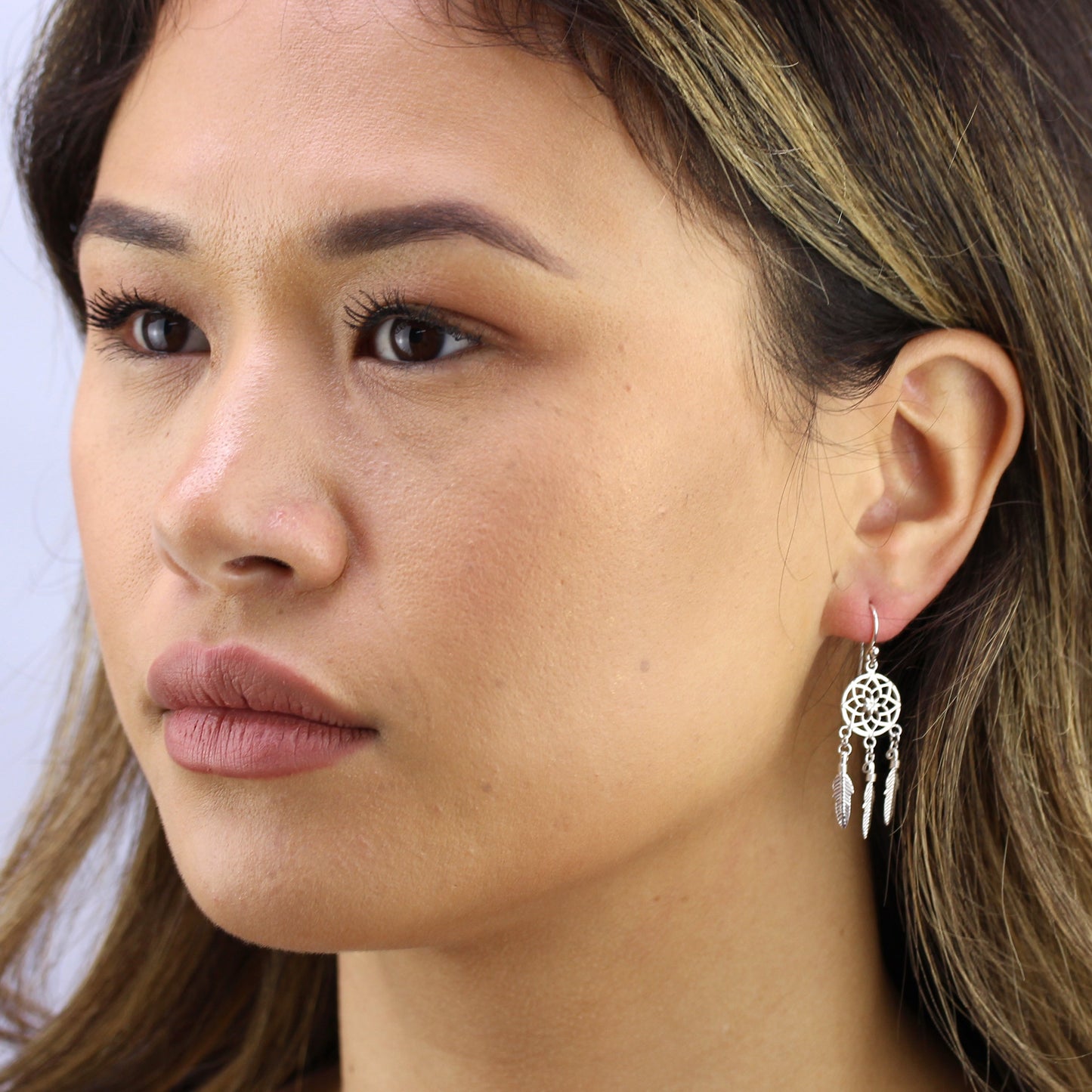 Boucles d'oreilles pendantes en argent sterling avec attrape-rêves