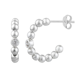Boucles d'oreilles créoles ouvertes en argent sterling avec perles en oxyde de zirconium transparent