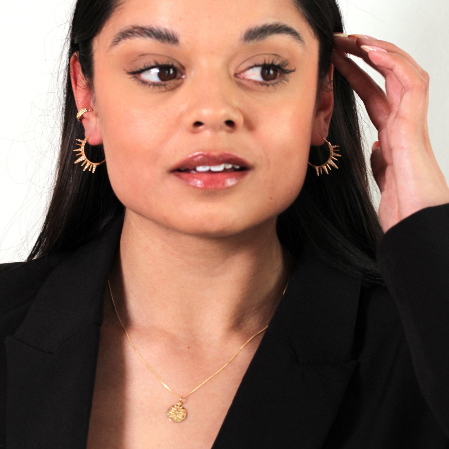 Boucles d'oreilles créoles à pointes en argent sterling plaqué or et zircones cubiques