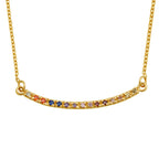 Collier en argent sterling plaqué or avec barre incurvée arc-en-ciel en zircone cubique