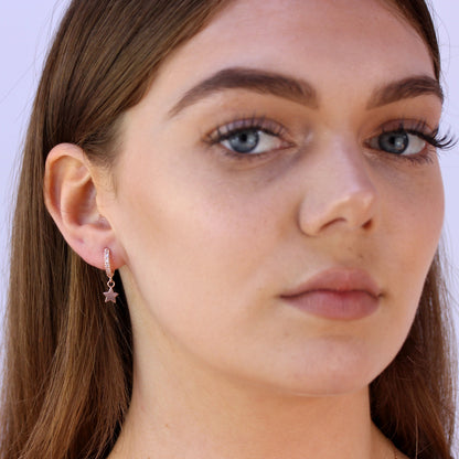 Boucles d'oreilles créoles en argent sterling plaqué or rose avec breloque étoile de 12 mm