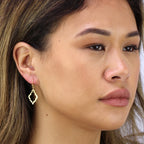 Boucles d'oreilles pendantes en argent sterling plaqué or en forme de coquillage ouvert