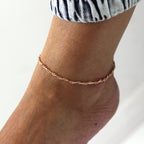 Bracelet de cheville torsadé en argent sterling plaqué or rose avec serpent et perles