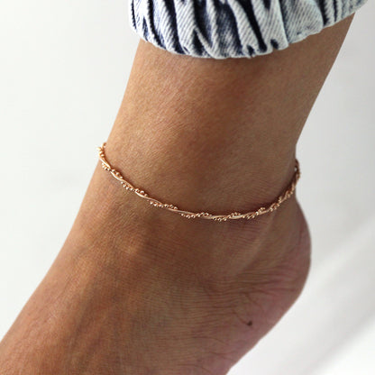 Bracelet de cheville torsadé en argent sterling plaqué or rose avec serpent et perles