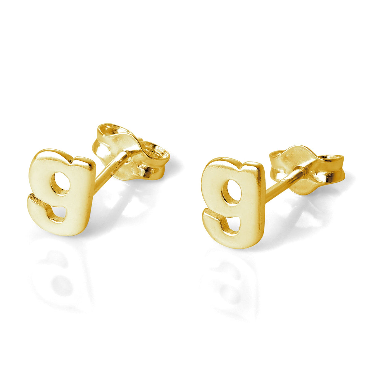 Boucles d'oreilles à tige en argent sterling plaqué or jaune avec lettres de l'alphabet
