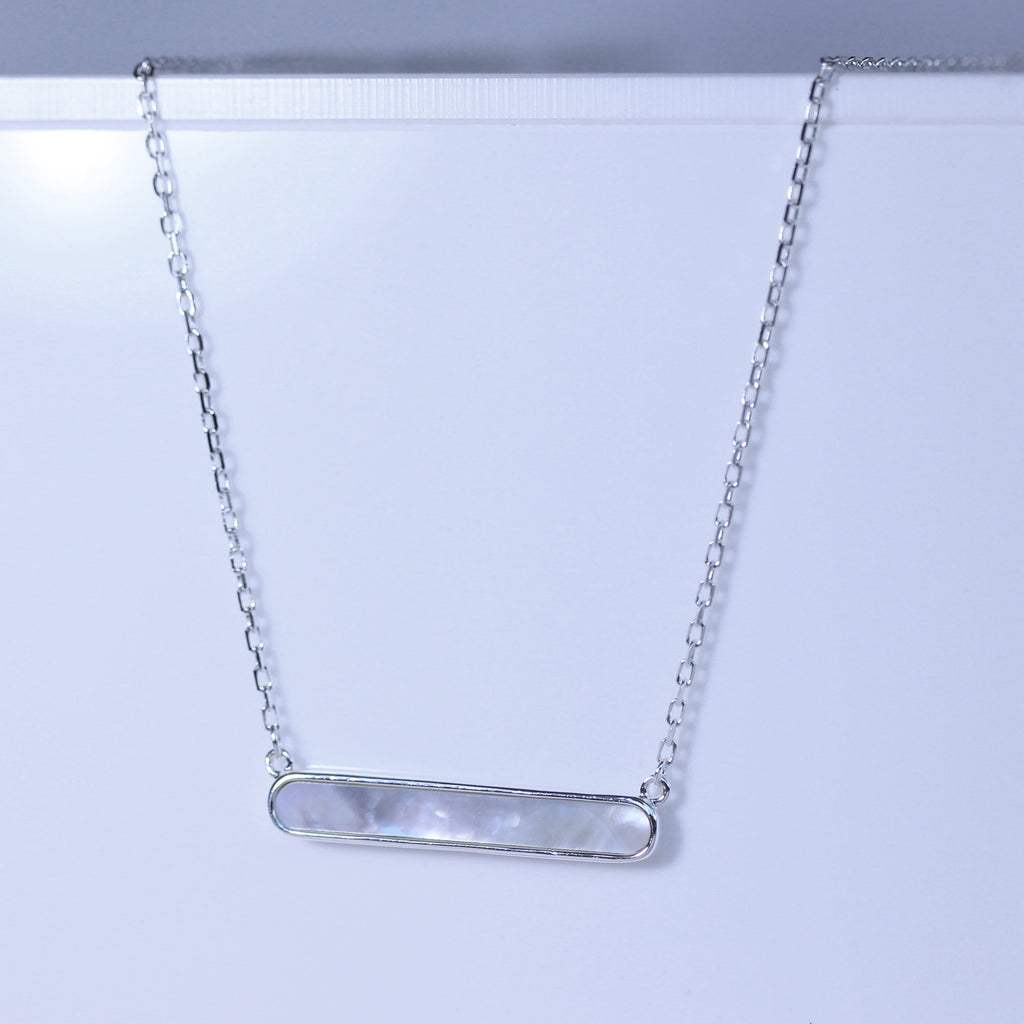 Collier en argent sterling avec barre en nacre de 45,7 cm