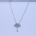 Collier en argent sterling avec nuage éclair et nacre