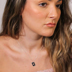 Collier personnalisé en argent sterling avec initiales de carte à jouer