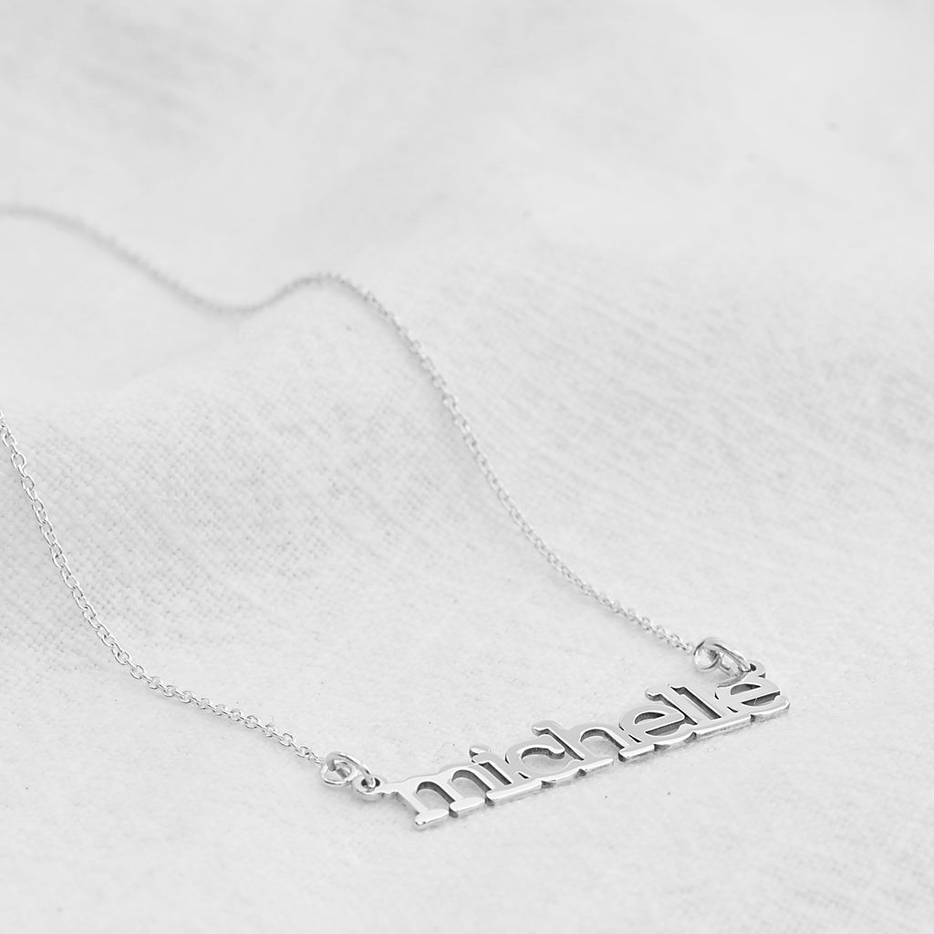Collier personnalisé en argent sterling avec nom