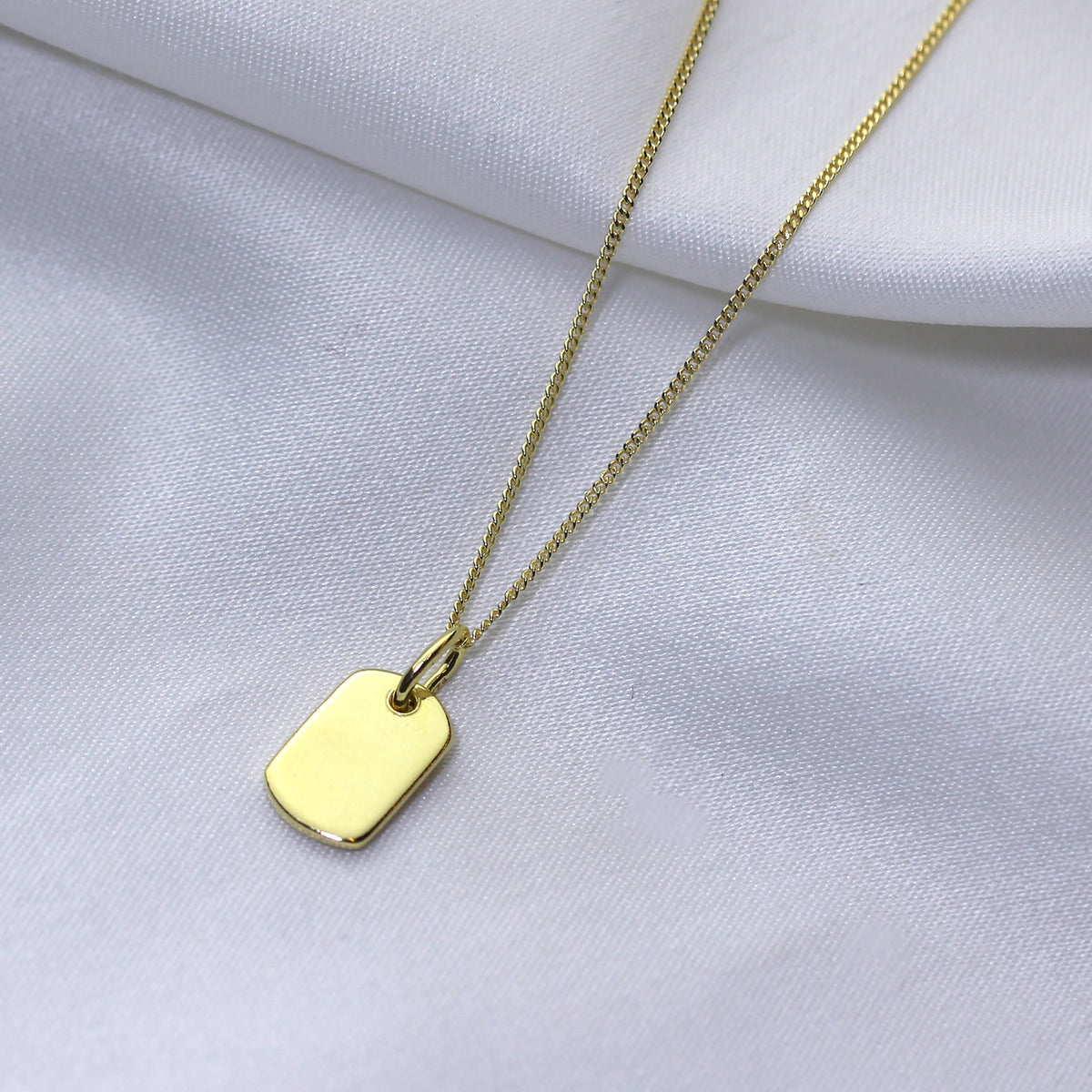 Collier mini-étiquette gravable en argent sterling plaqué or