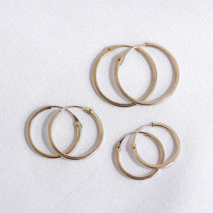 Ensemble de boucles d'oreilles créoles triples carrées en or 9 carats de 1 mm, 10, 12 et 14 mm