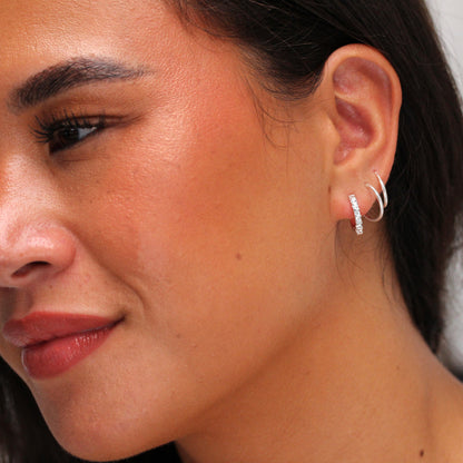 Boucles d'oreilles créoles en argent sterling avec barre en zircone cubique de 15 mm