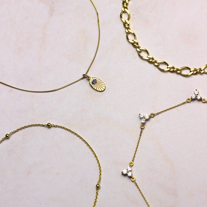 Collier à maillons torsadés Figaro en argent sterling plaqué or de 40 à 45 cm