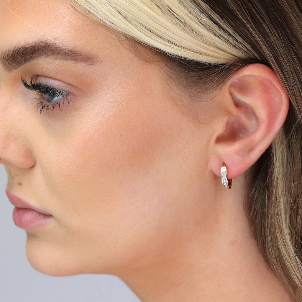 Boucles d'oreilles créoles en argent sterling plaqué or rose avec zircones cubiques de 14 mm