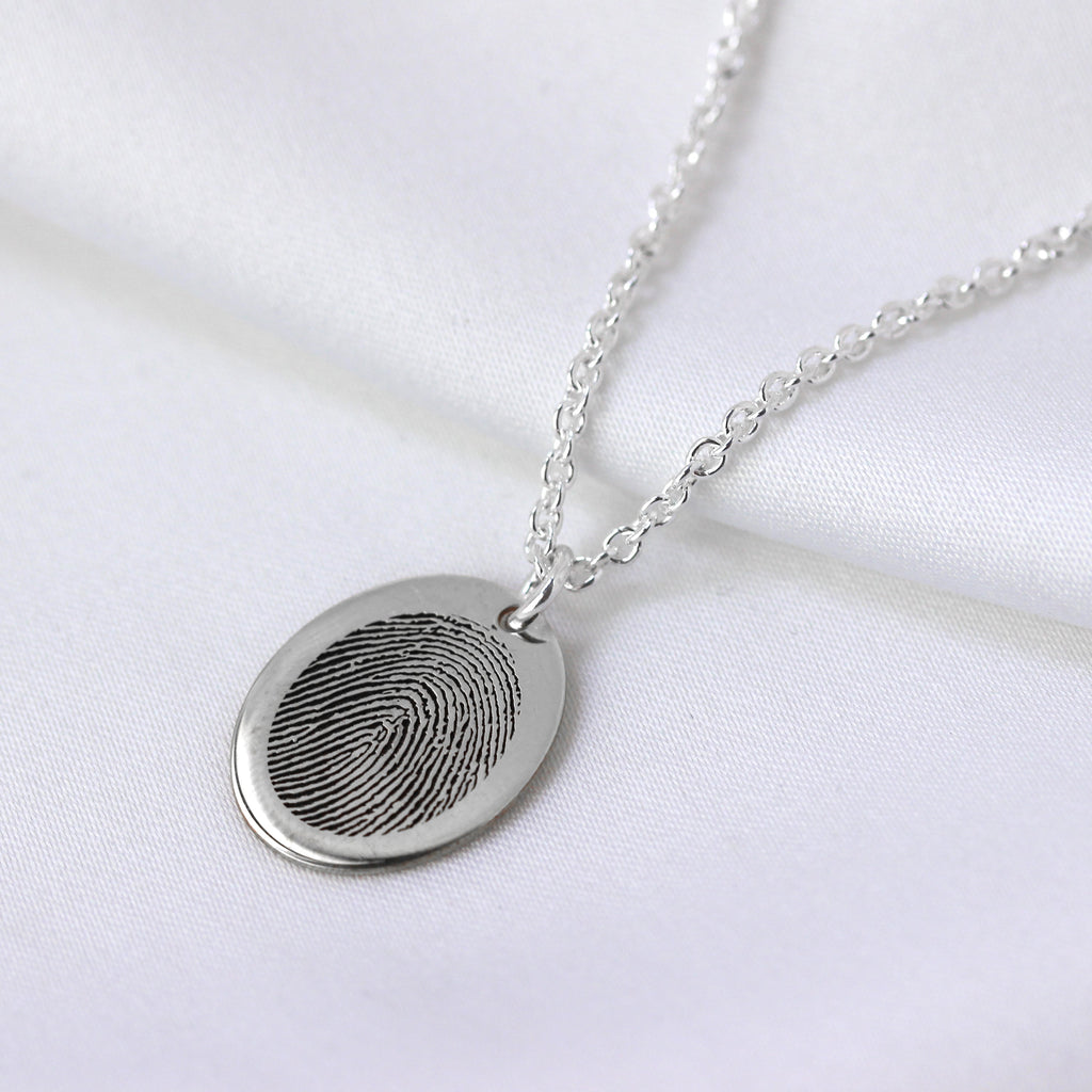 Pendentif ovale personnalisé en argent sterling avec empreinte digitale
